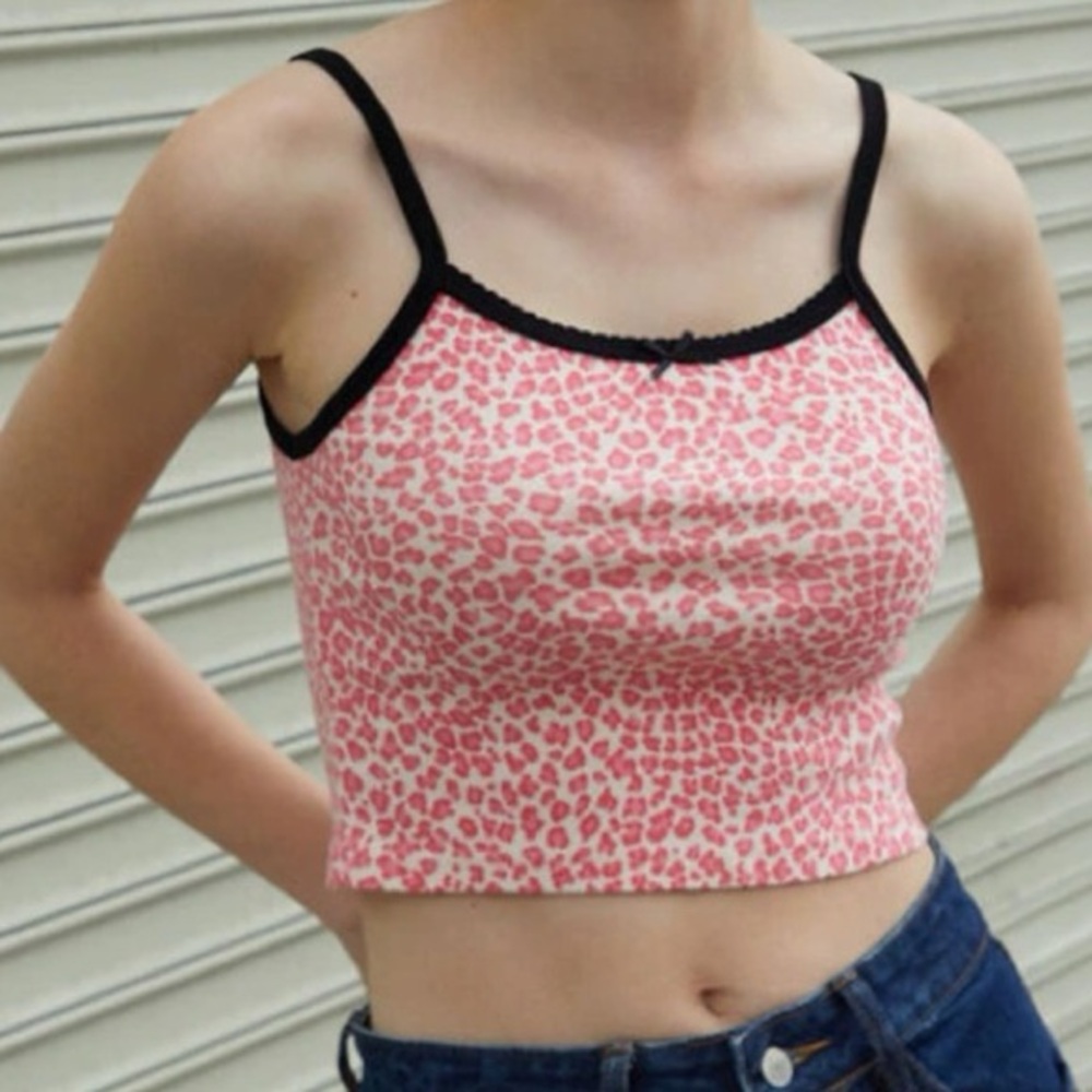 BRANDY MELVILLE tank top, pink cheetah stretchy